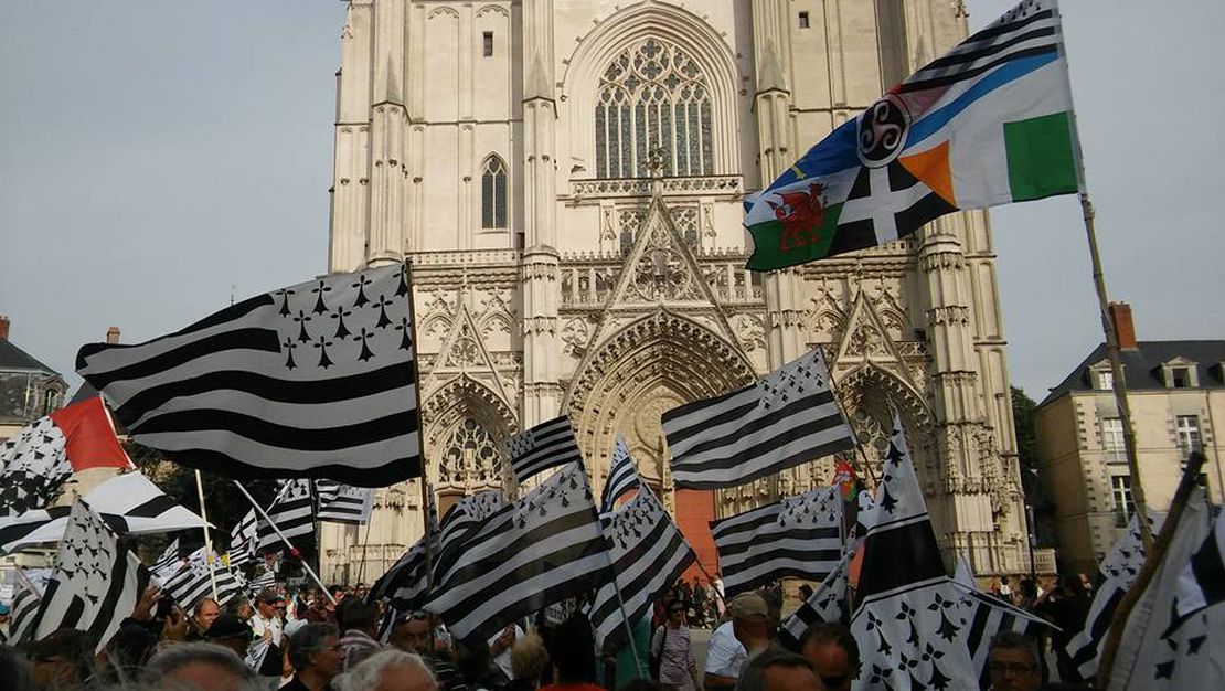 French National Assembly votes to abolish remnants of Breton autonomy